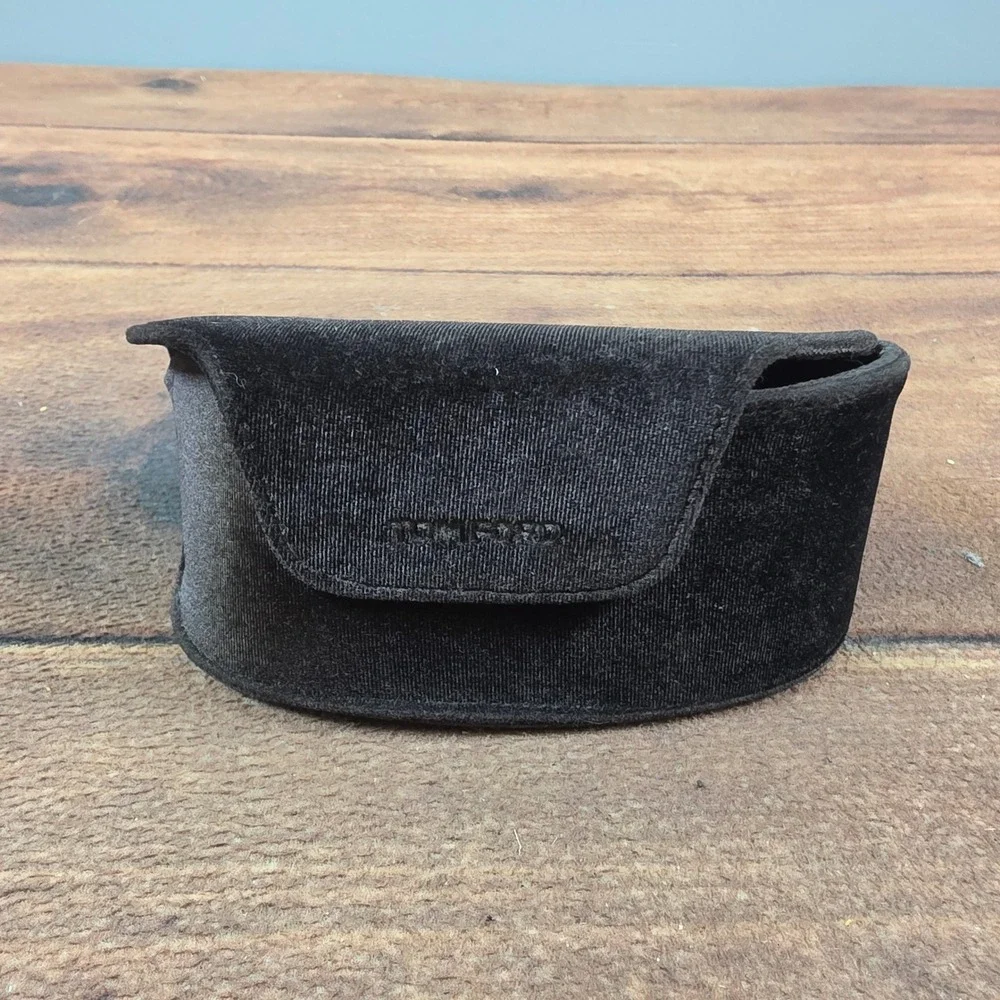 Tom Ford Sunglasses Case Mens Womens OS Black Good Velvet Magnetic Closure